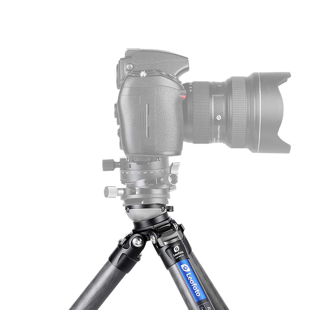 Leofoto LS-285CEX Ranger carbon tripod with integrated leveling