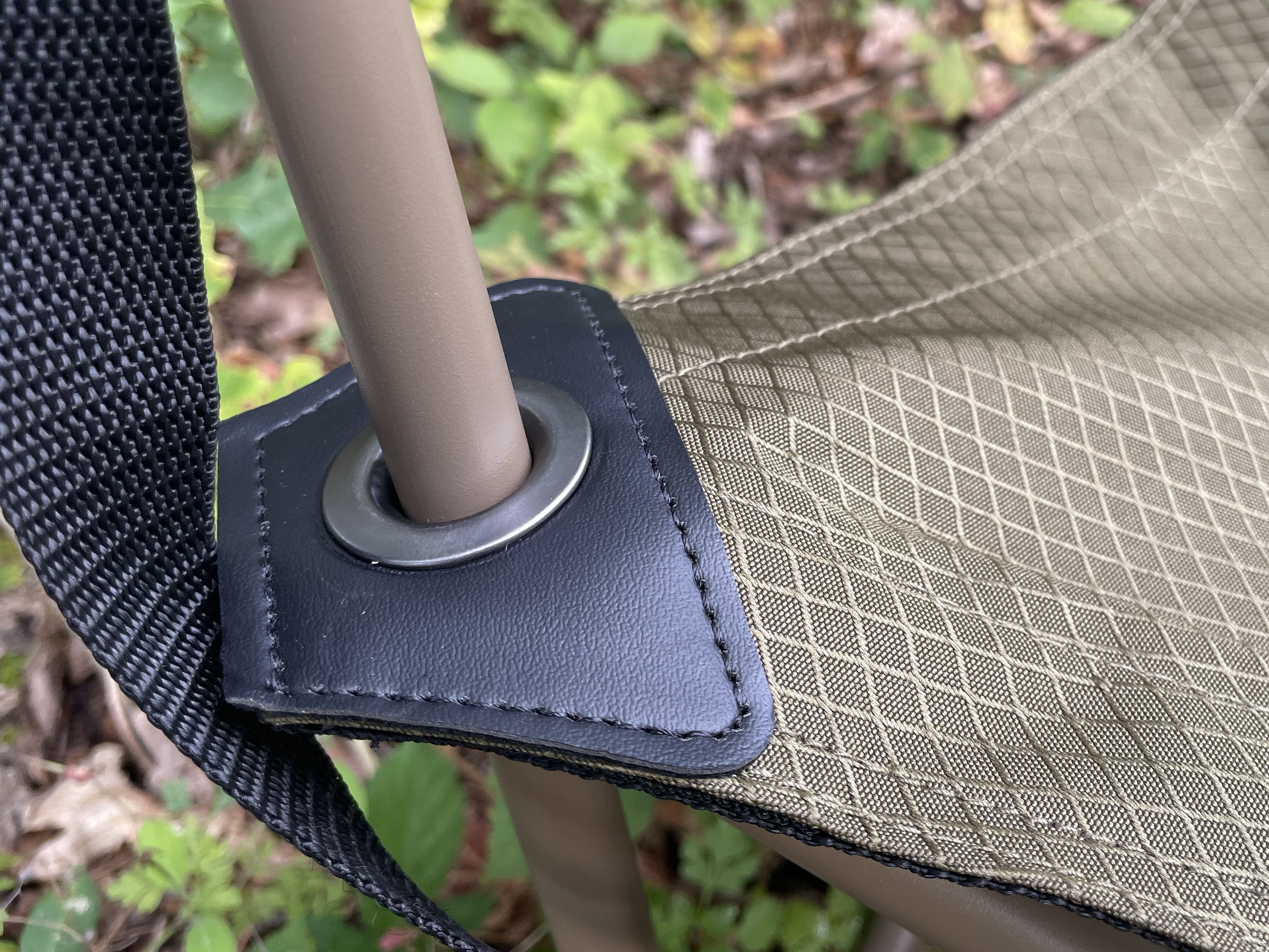 Tragopan Quail - sedia con schienale per tenda mimetica (compatta e ultraleggera)