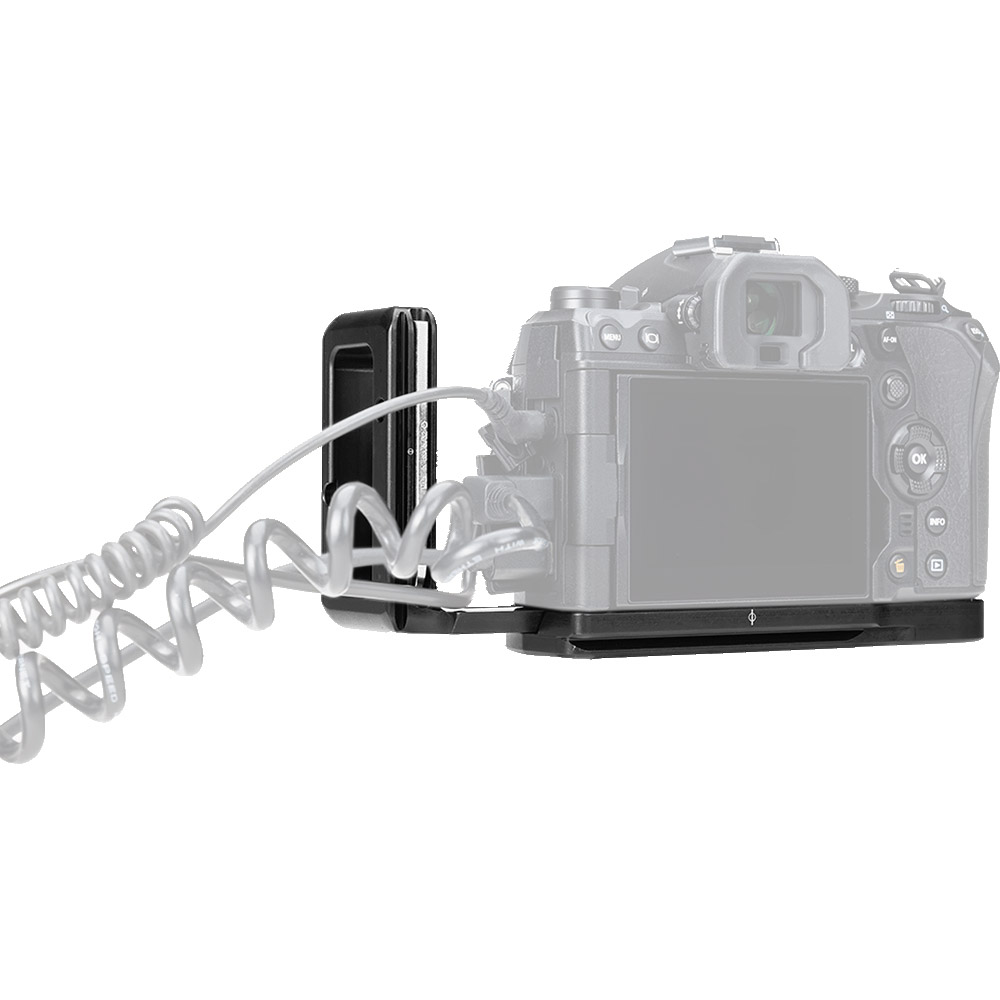 Really Right Stuff BOM1-LS L-bracket for OM System OM-1 & OM-1 Mark II