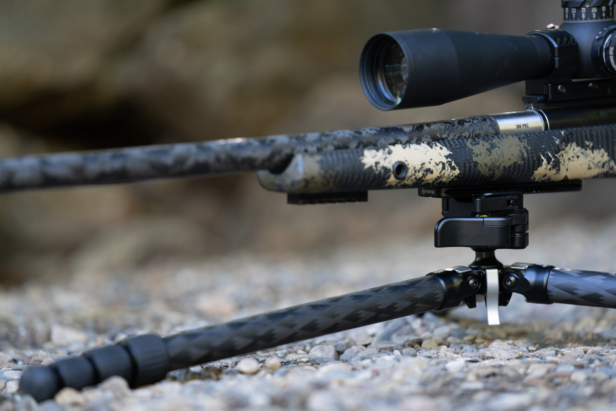 Really Right Stuff TFCT-14L Ascend Stativ mit ANVIL-30 ARC Kugelkopf