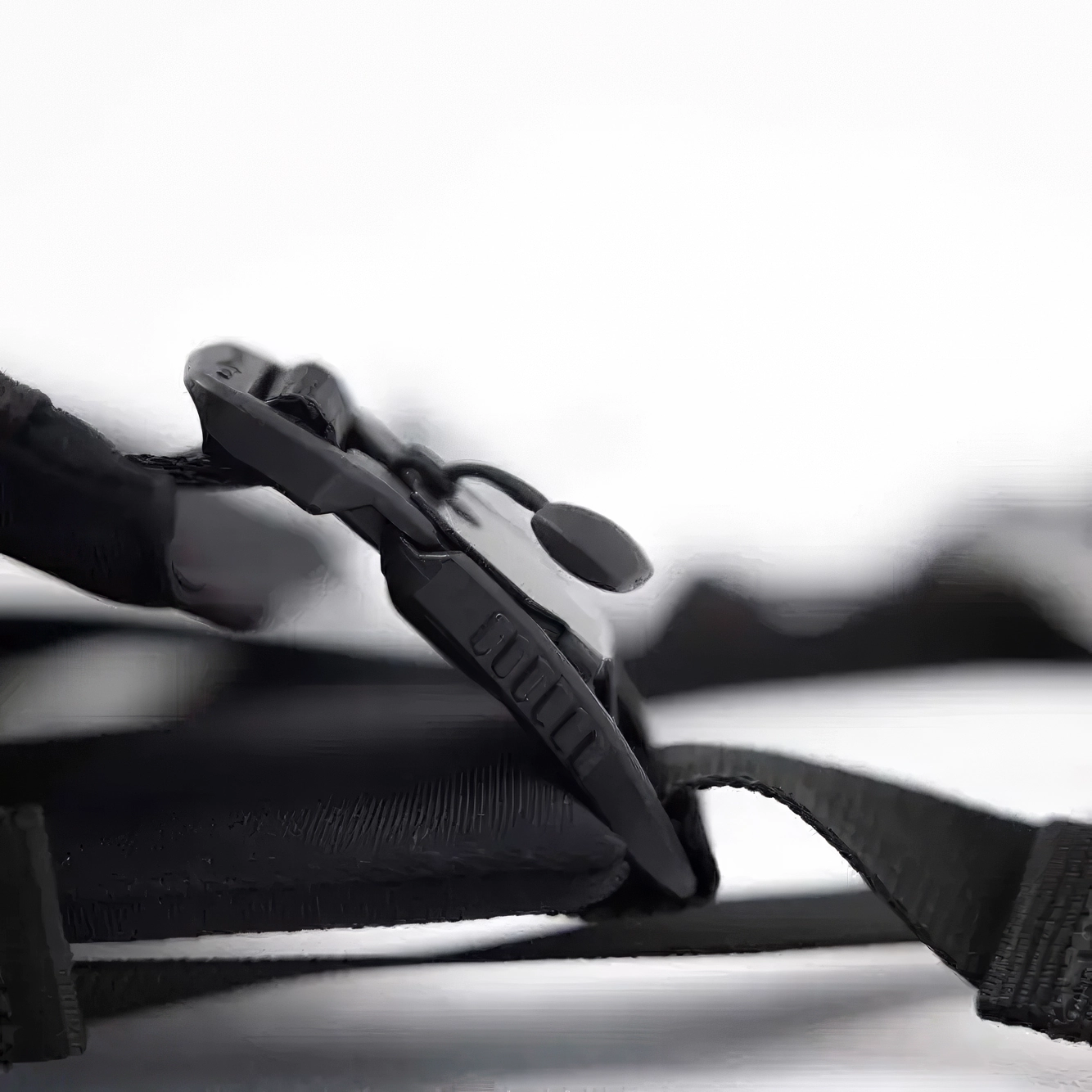 MR JAN GEAR Lens Carrier M Tragesystem für Teleobjektive schwarz (Molle & Magnetic)