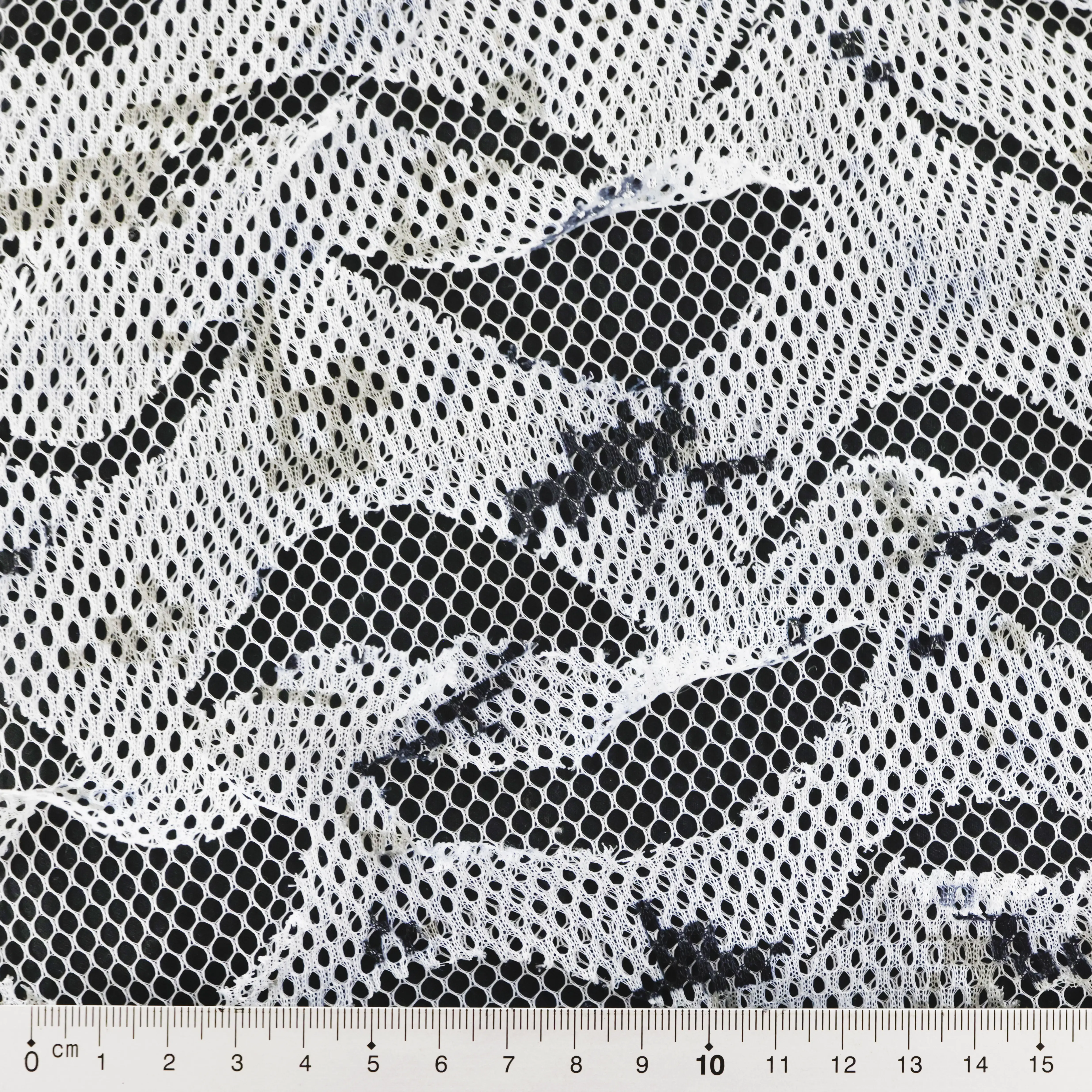 Stealth Tarnnetz Winter (Schnee) 1.5 x 6 m - Winter (Schnee) - Farbe ProLoo: Winter (Schnee) | Größe ProLoo: 1.5 x 6 m