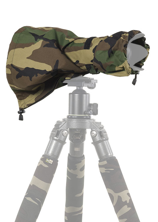 LensCoat RainCoat Rain Sleeve Medium Regenschutz - Farbe:  Forest Green Camo LensCoat