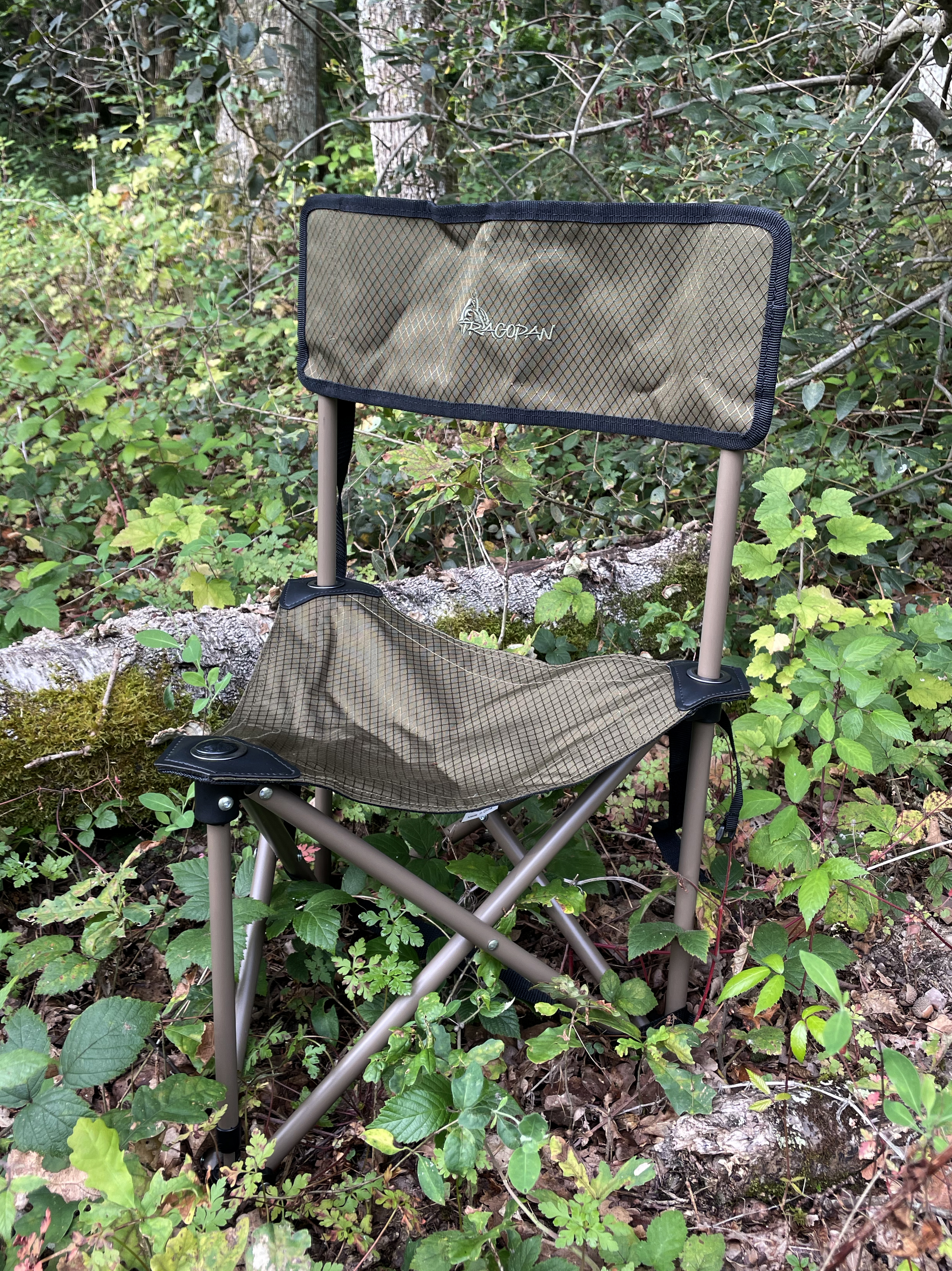 Tragopan Quail - sedia con schienale per tenda mimetica (compatta e ultraleggera)